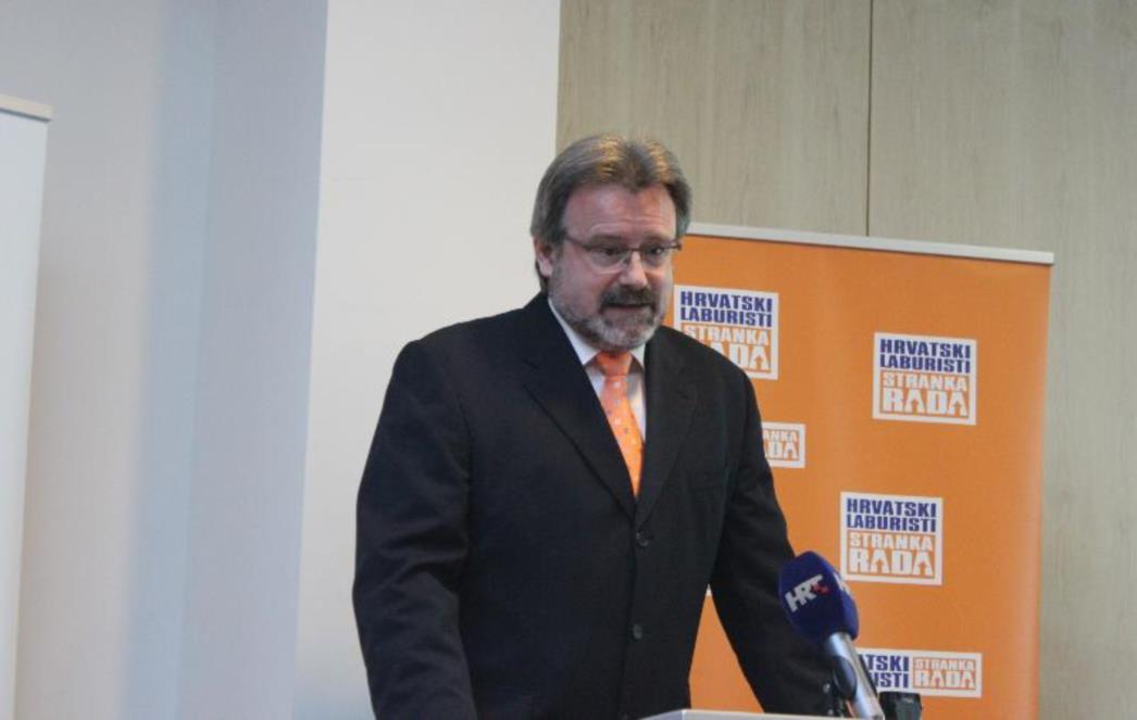 Nadahnut govor Matka Bupića: Država i društvo su bolesni, treba nam promjena