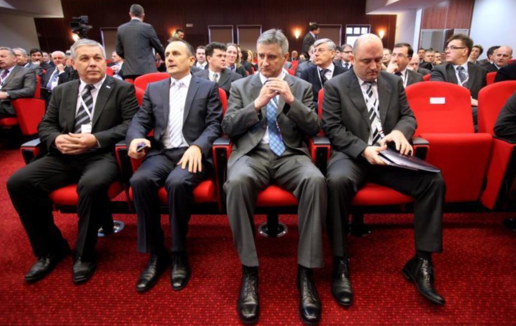 KLAZURA HDZ-A U UMAGU: Ova je Vlada napravila grozne stvari hrvatskom čovjeku, zahvaljujući i Josipoviću