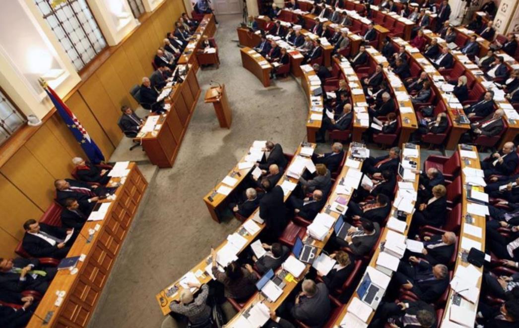 Pavković: Otišli iz Sabora, a račune će platiti – narod!