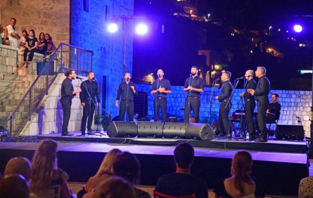 Dobro došli u Dubrovačku baštinu 'Ljeta u Lazaretima' uz Klapu Cambi!