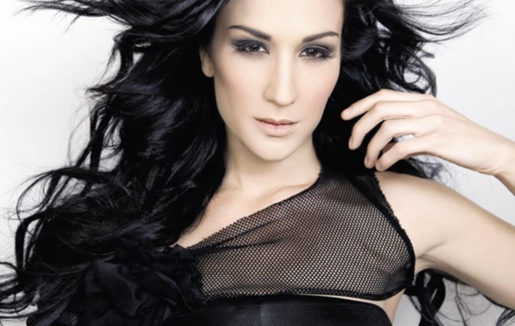 Ana Rucner prodaje sado-mazo seks