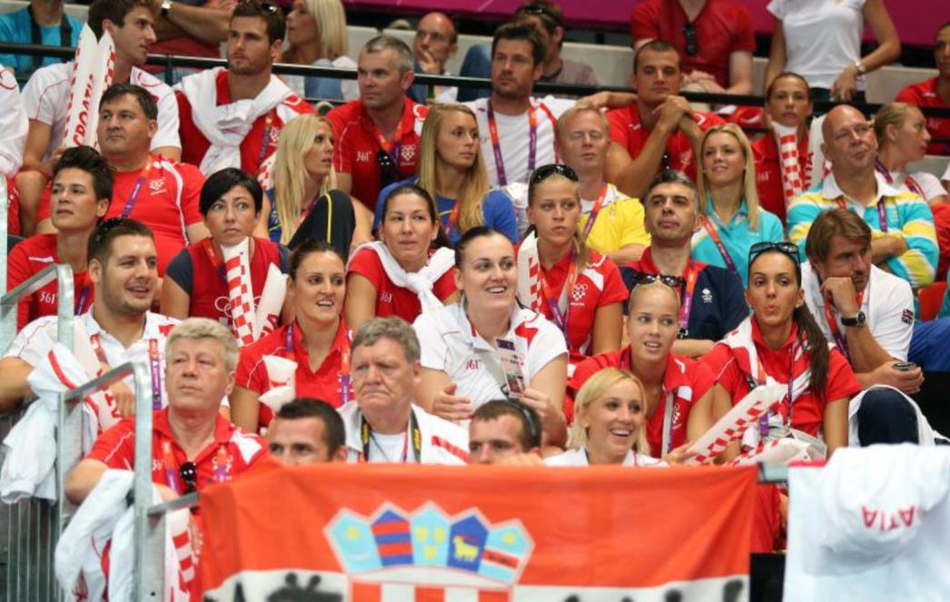 Danci 'uz malu pomoć' preko Hrvatske u finale