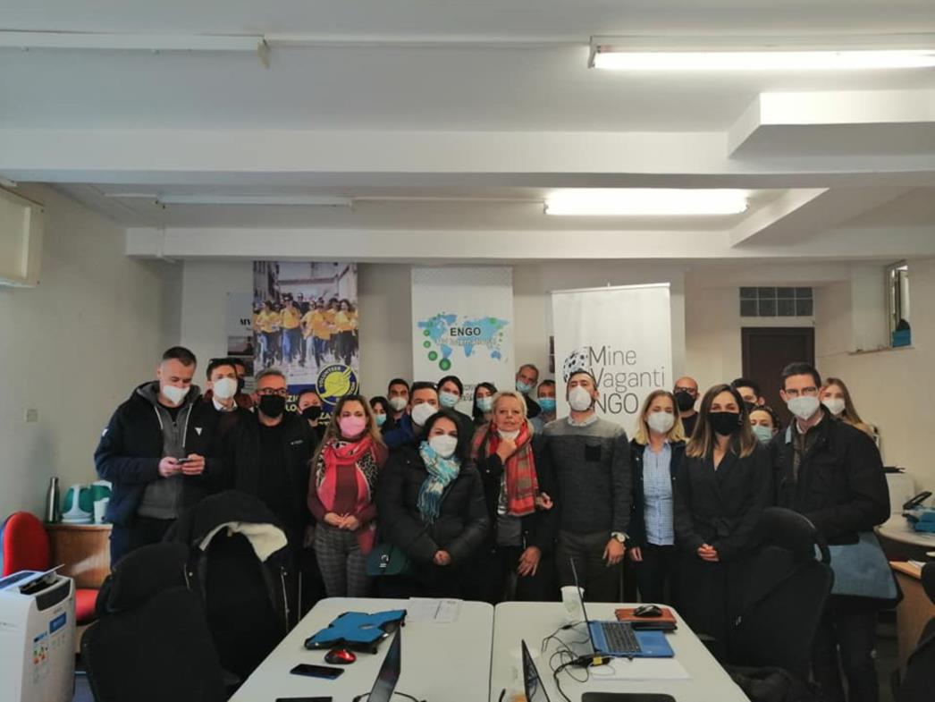 Predstavljeni volonteri ambasadori EU projekta Du Motion