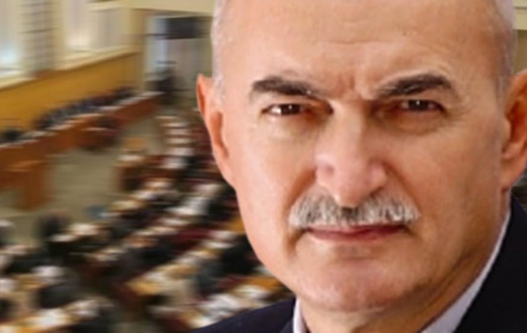 Josipović može sređivati dokumente i pakirati kofere za odlazak