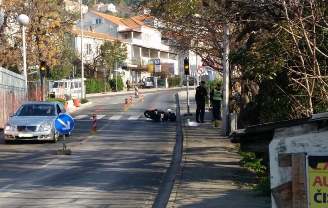 Prometna nesreća ispod Duba: Motor  naletio na pješaka