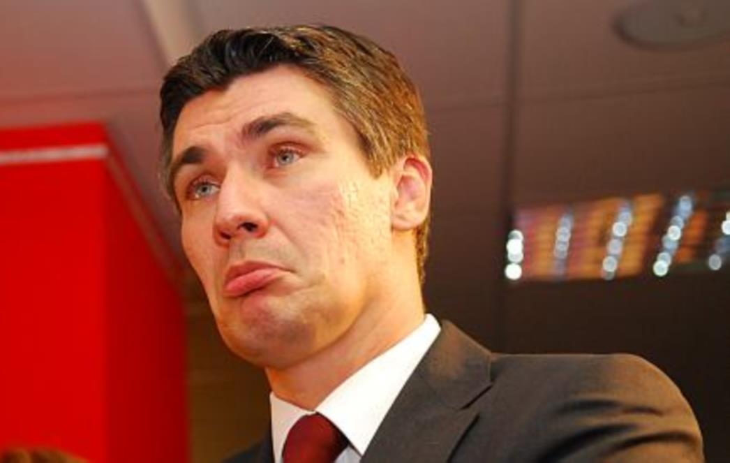 KAO ALISA U ZEMLJI ČUDESA: Milanović: Ćirilica u Vukovaru je trijumf hrvatske države