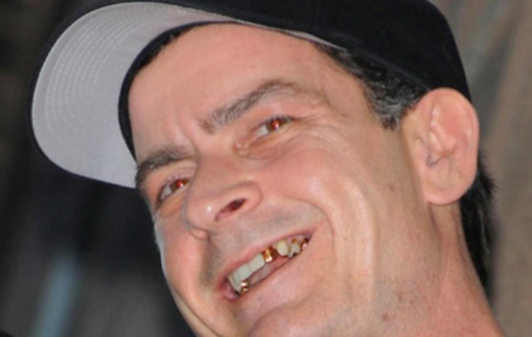 Charlie Sheen se vratio starim porocima - nadrogiran i s prostitutkama