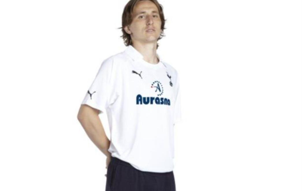 Modrić reklamira novi Tottenhamov dres