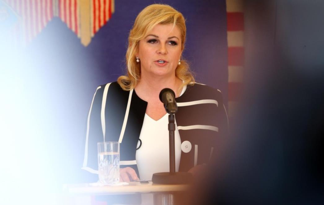 BIVŠA U SVEMU liječi frustracije: Saznajte tko je najveća  kritičarka predsjednice Grabar Kitarović 