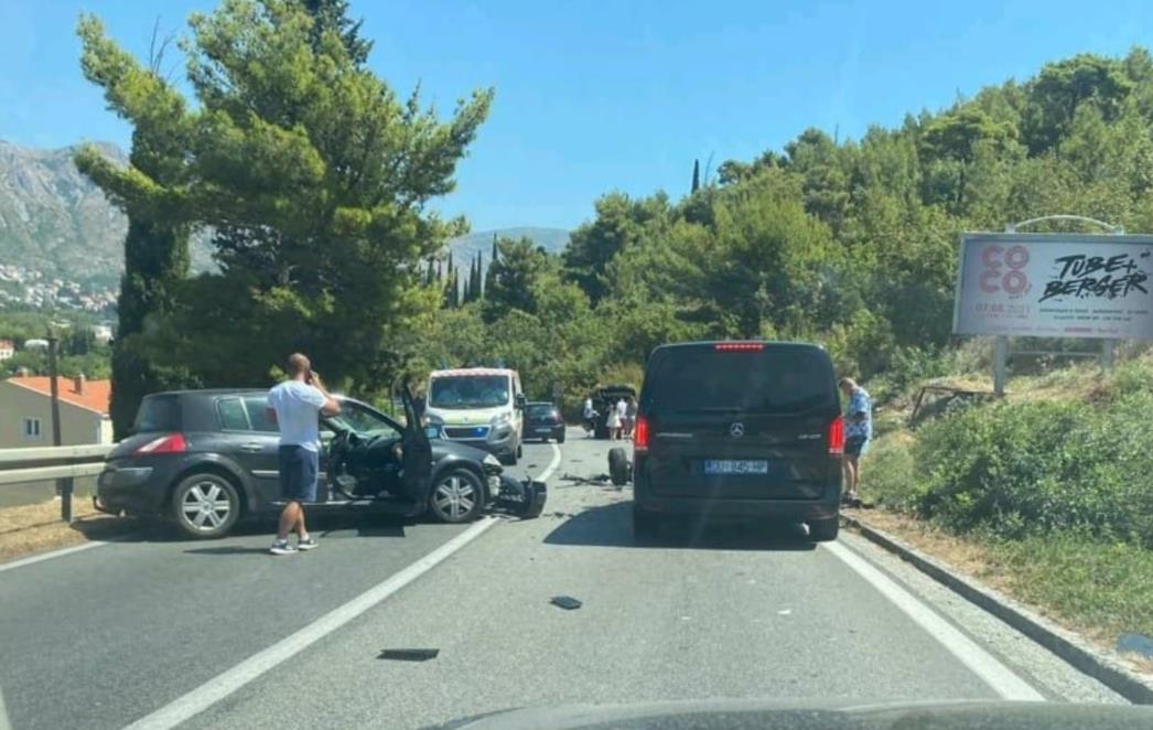 PONOVO PROMETNA NA MAGISTRALI: Novi težak sudar kod Kupara