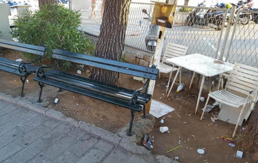 NERED KOD ZGRADE JADROLINIJE Čistoća:  Taksisti se ne pridržavaju komunalnog reda