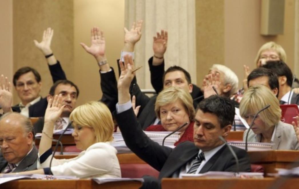 SLUŽBENO JE: Sabor donio odluku o raspisivanju referenduma 1. prosinca