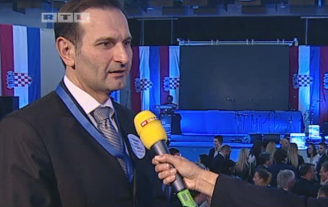 IZVANREDNA KONFERENCIJA HDZ-a: U Hrvatskoj su teška vremena, nije vrijeme za slavlje, već za ozbiljan posao!