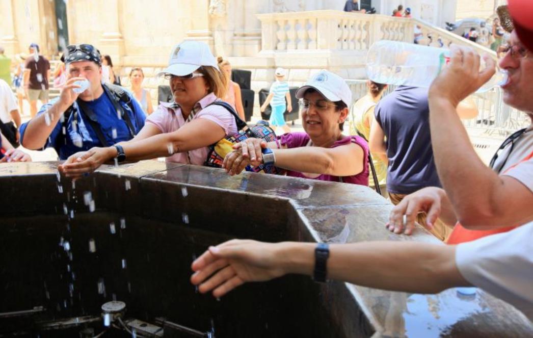 Danas prijeti toplinski udar: Očekuju se temperature i do 40 stupnjeva!