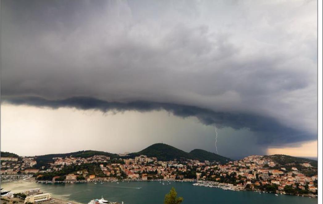 METEOALARM IZDAO ŽUTO UPOZORENJE: Pljuskovi i grmljavina u cijeloj zemlji, evo u kojim krajevima će biti najgore!