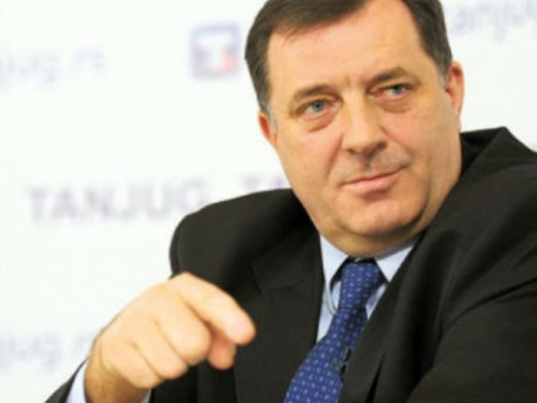 DODIK PORUČIO PUTINU: Molim Vas predsjedniče, kada budete dijelili ili ravnali ovaj svijet, pripazite na nas.