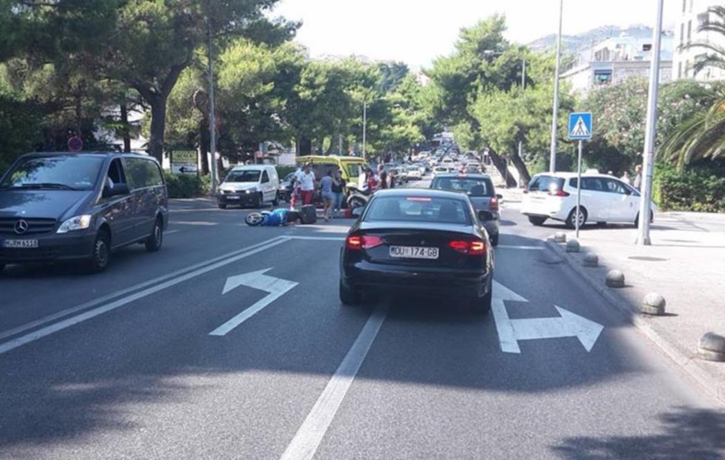 Dvoje ozlijeđenih u prometnoj nesreći  mopeda i taksi vozila  /FOTO/