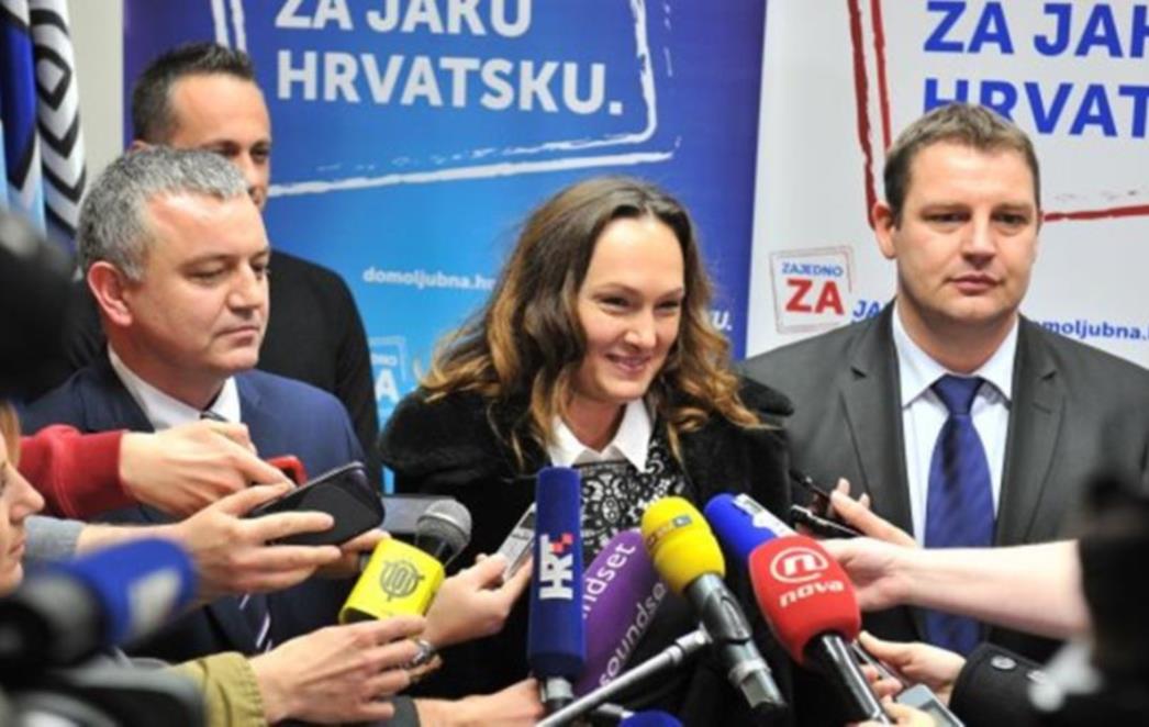Most nakon pregovora:  U HDZ-u nas je dočekalo 20 ljudi,  a u SDP-u je bio čovjek za čovjeka
