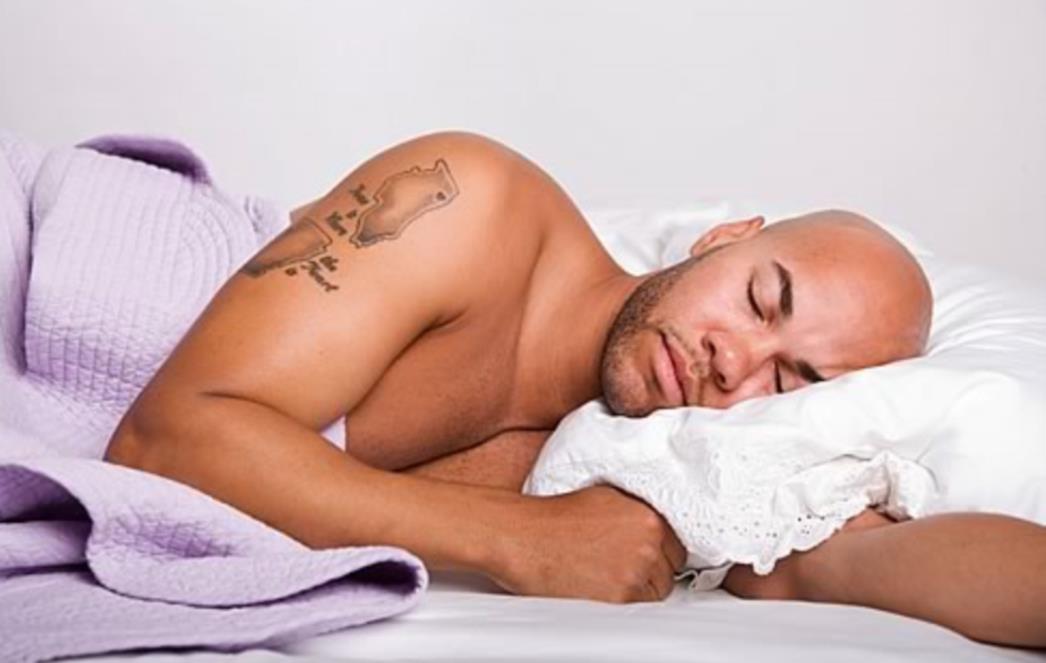 SIESTA GLAVU ČUVA: Veliki umovi trebaju odmaranje
