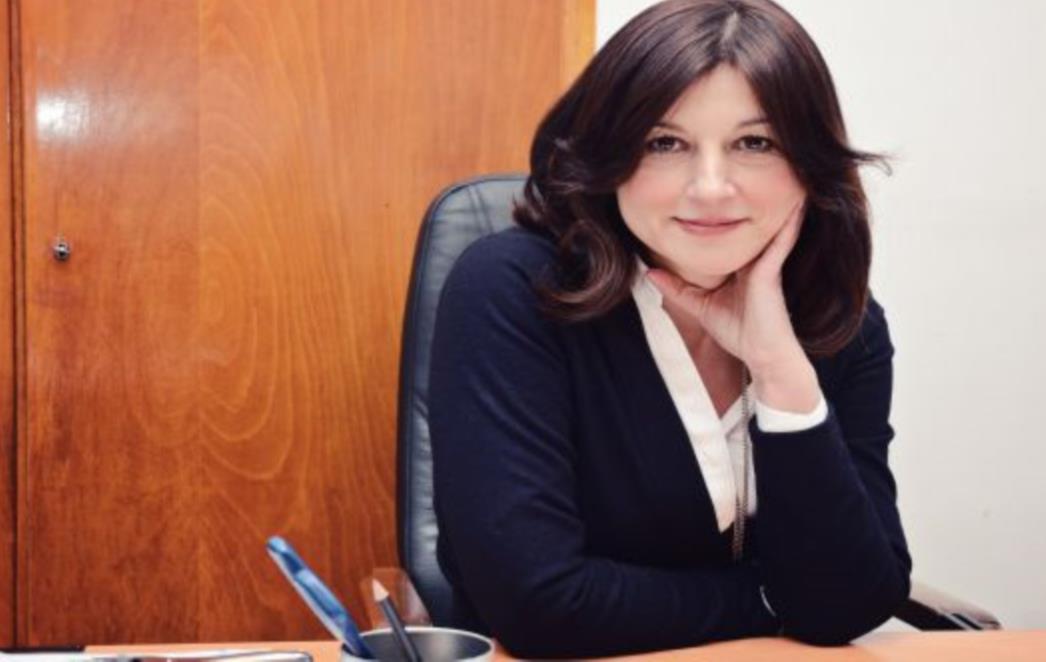 BOLJE DA JE OSTALA SJEDITI DOMA:  Sanja Musić Milanović, crnim kruhom gladan narod hrani 
