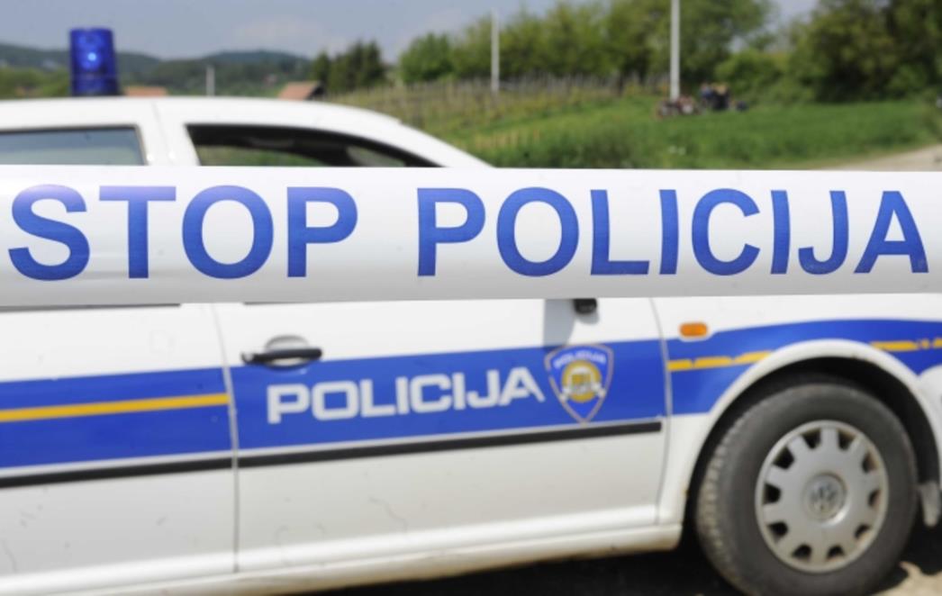 METKOVIĆ: Izvukao ga iz automobila, bacio na pod, a zatim isprebijao