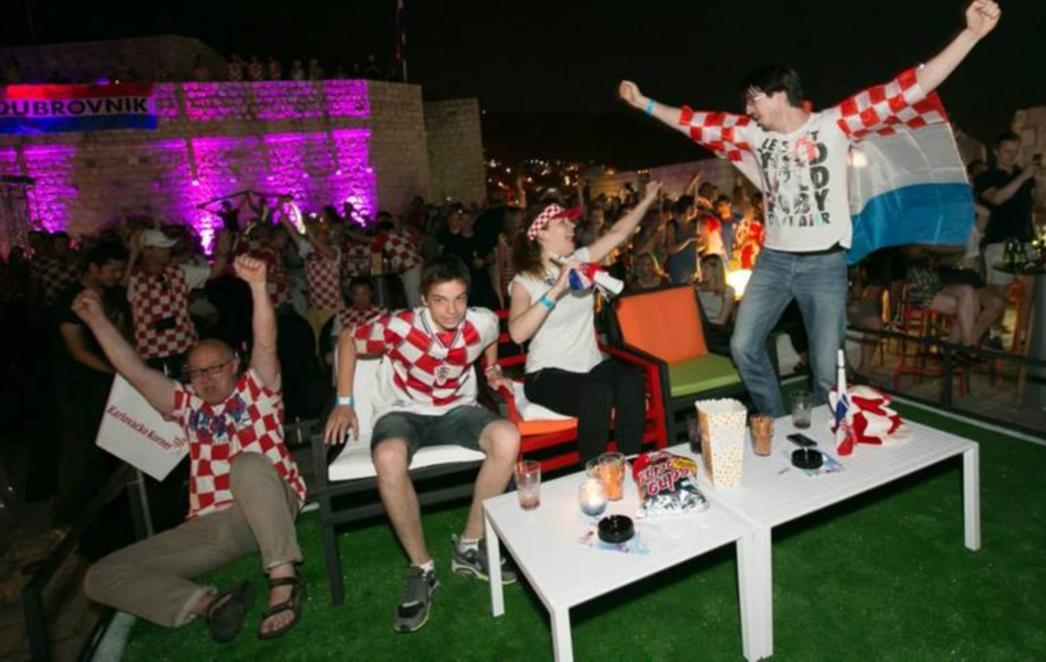 NA REDU SU MARIACHI, ALI VATRENI SU JAČI: Pratite večerašnju utakmicu s tarace Culture Cluba Revelin