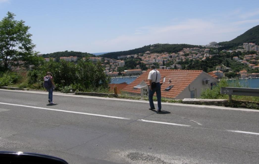 PROMETNA NESREĆA U DUBROVNIKU: Autom udario ženu na Nuncijati 