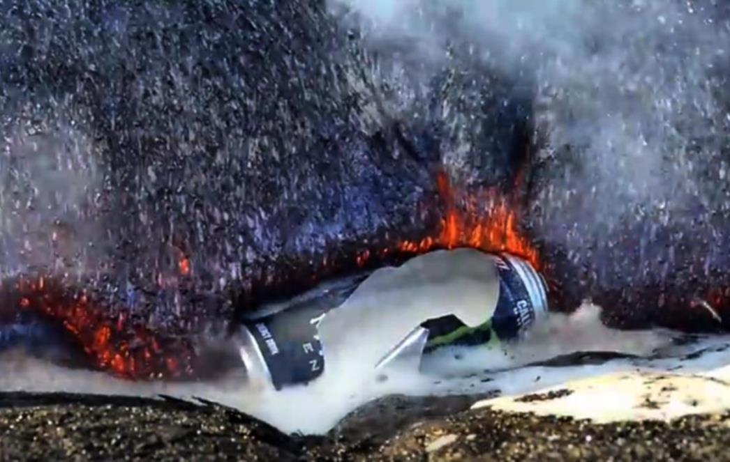 DJECA SE PRETVARAJU U ZOMBIJE Svi su u panici zbog opasnog energetskog pića koje je dostupno u trgovinama