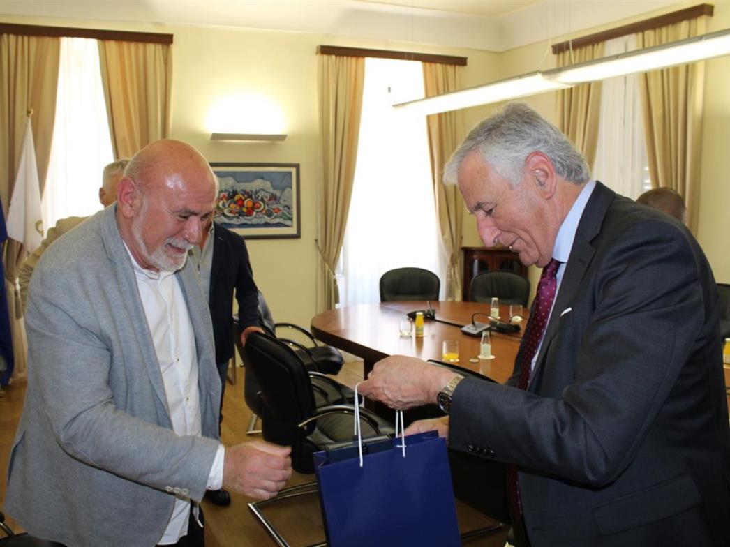 Čelnici vukovarske bolnice i Doma zdravlja na prijemu kod župana Dobroslavića