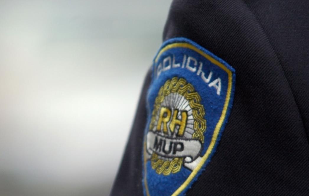 Policija upozorava: Ne prihvaćajte usluge nepoznatih osoba