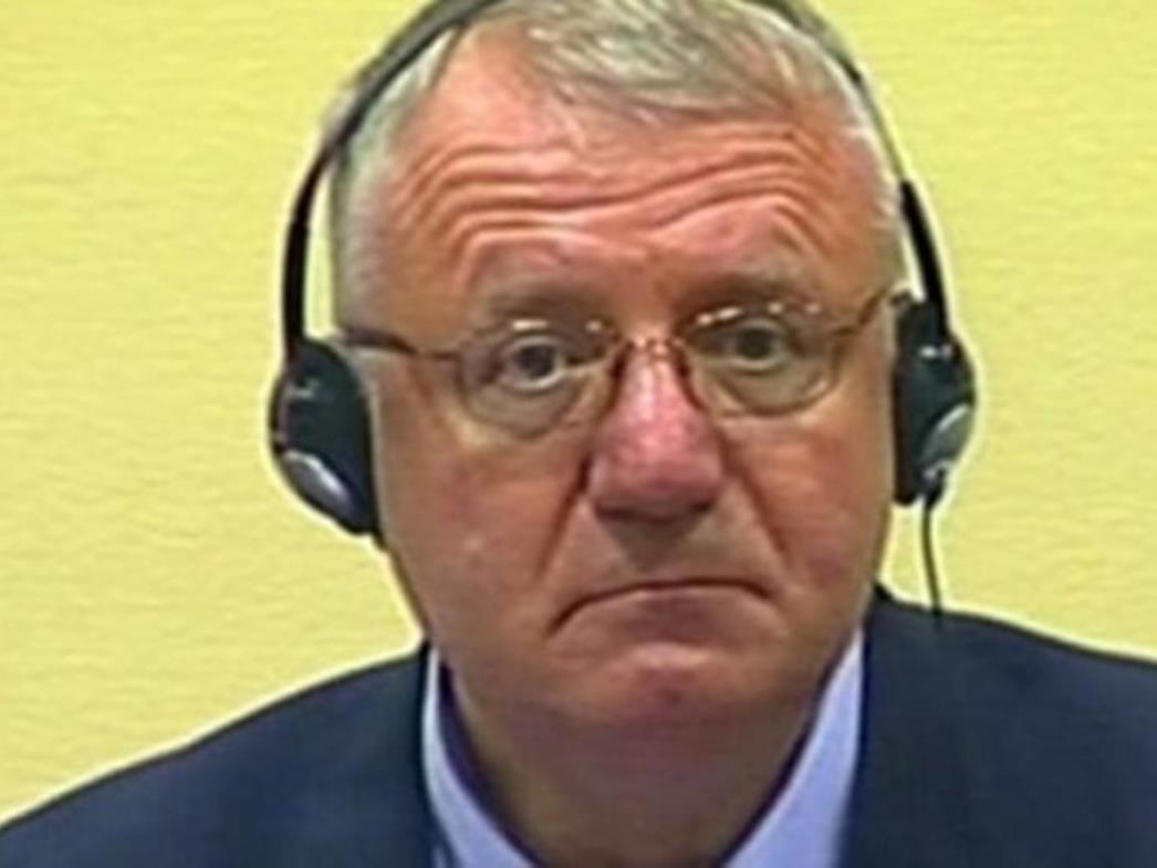 Srpska pravoslavna crkva odlikovala Vojislava Šešelja