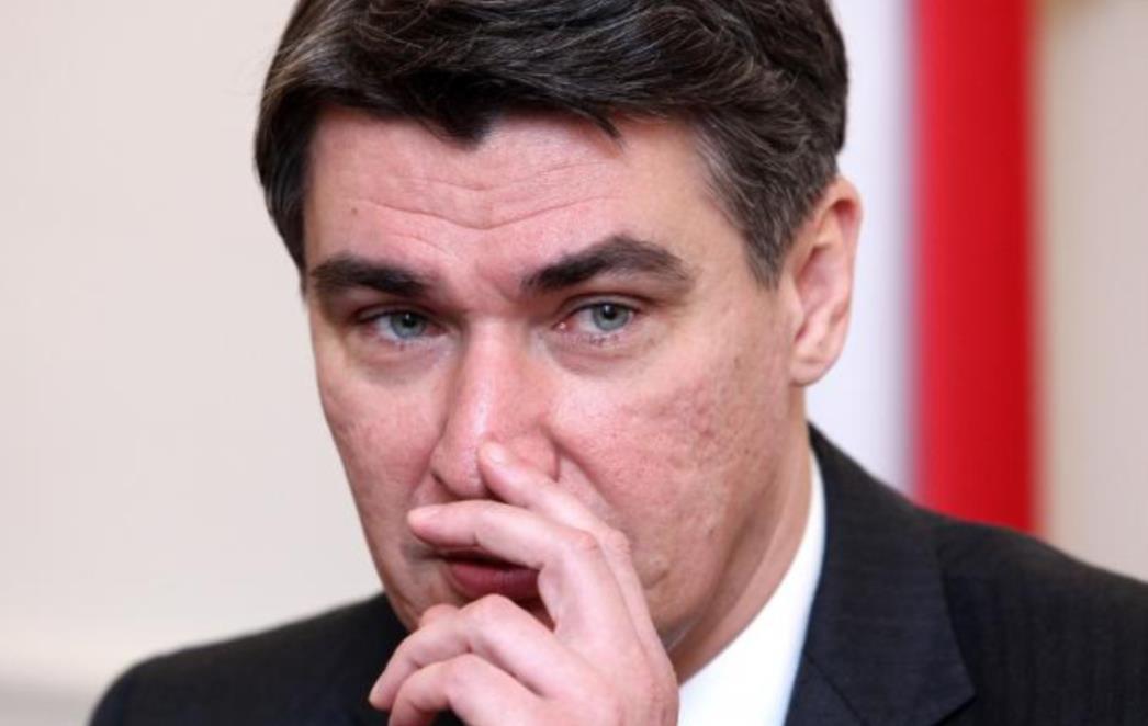 'Manekenska karijera' Zokija Milanovića: 'Reklamirao' bugarske traperice
