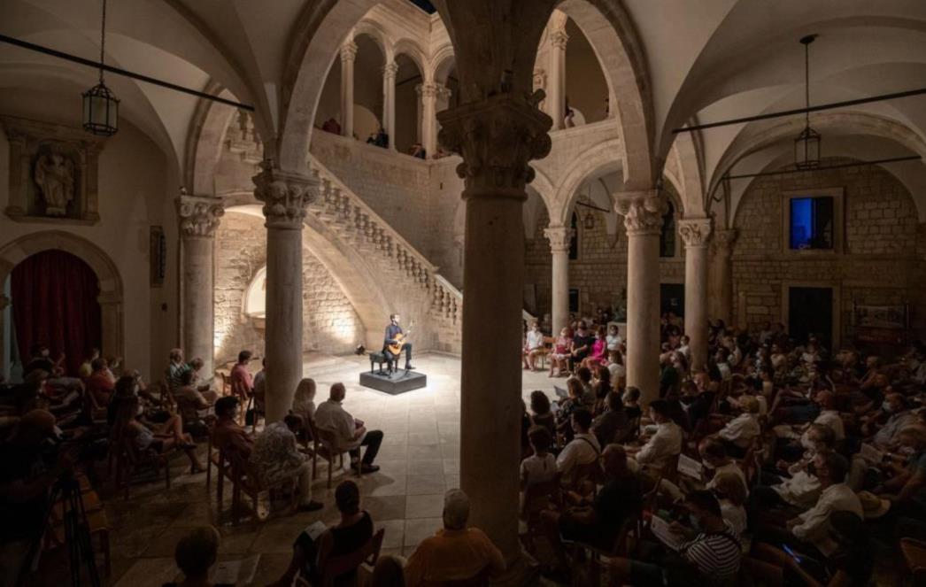 Gitaristički vrhunci Petrita Çekua