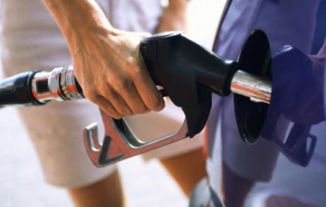 Evo što bi se dogodilo vašem automobilu da u njega utočite razrijeđeni dizel!