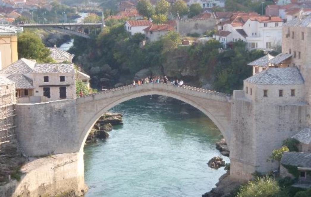 Mostar spreman za tradicionalne skokove sa Starog mosta