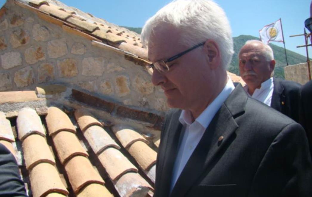  Josipović: Neka Vlada objasni čiji su otoci bili 1992. godine!