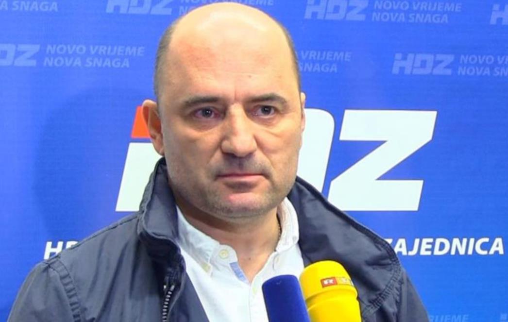 Glavni tajnik HDZ-a Milijan Brkić: Instant domoljublje  nema veze s onim što Milanović živi