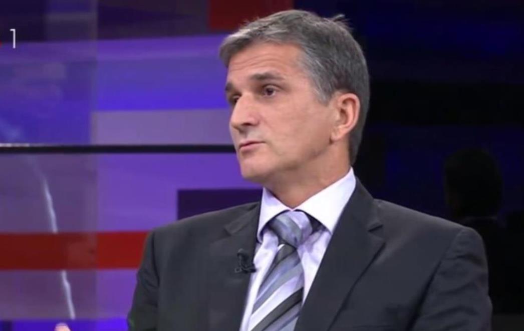 Marić državnu zemlju uz more prodao bivšem šefu i vlasniku tvrtke u čijem stanu živi njegov sin