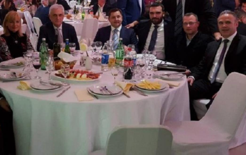 Hasanbegović u ugodnom druženju na Livanjskoj noći u Gastro Globusu