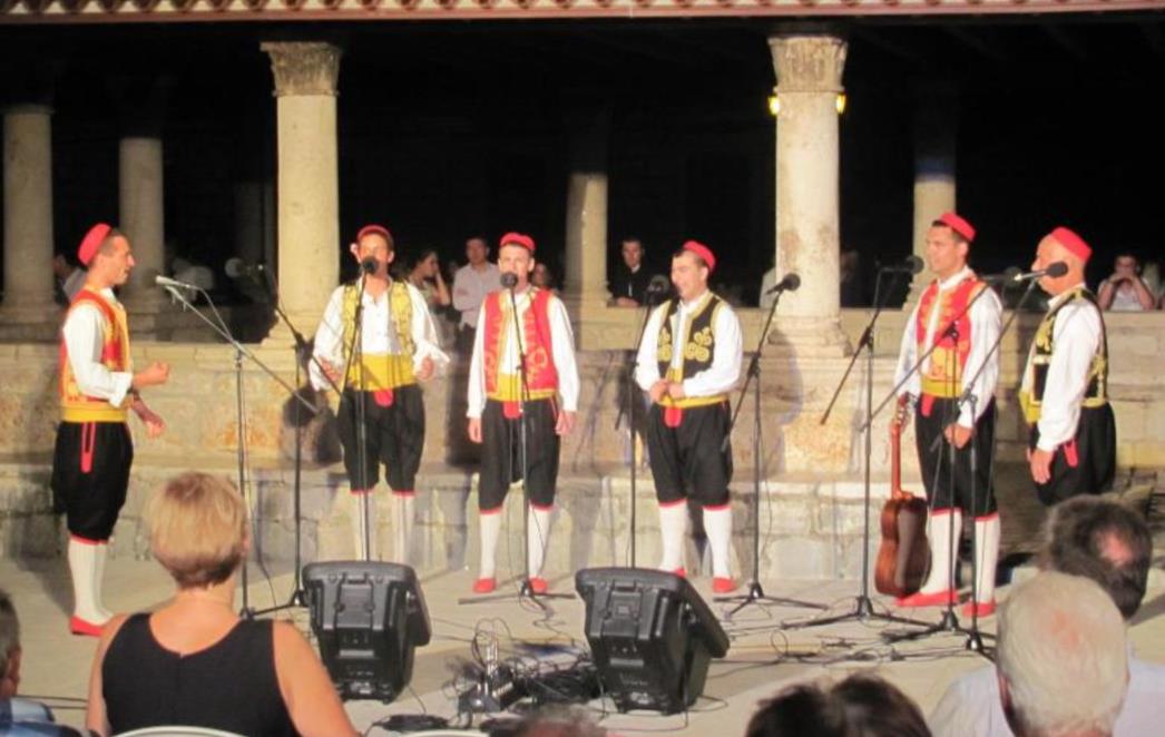 Klapa Kaše zlatna i u Makarskoj