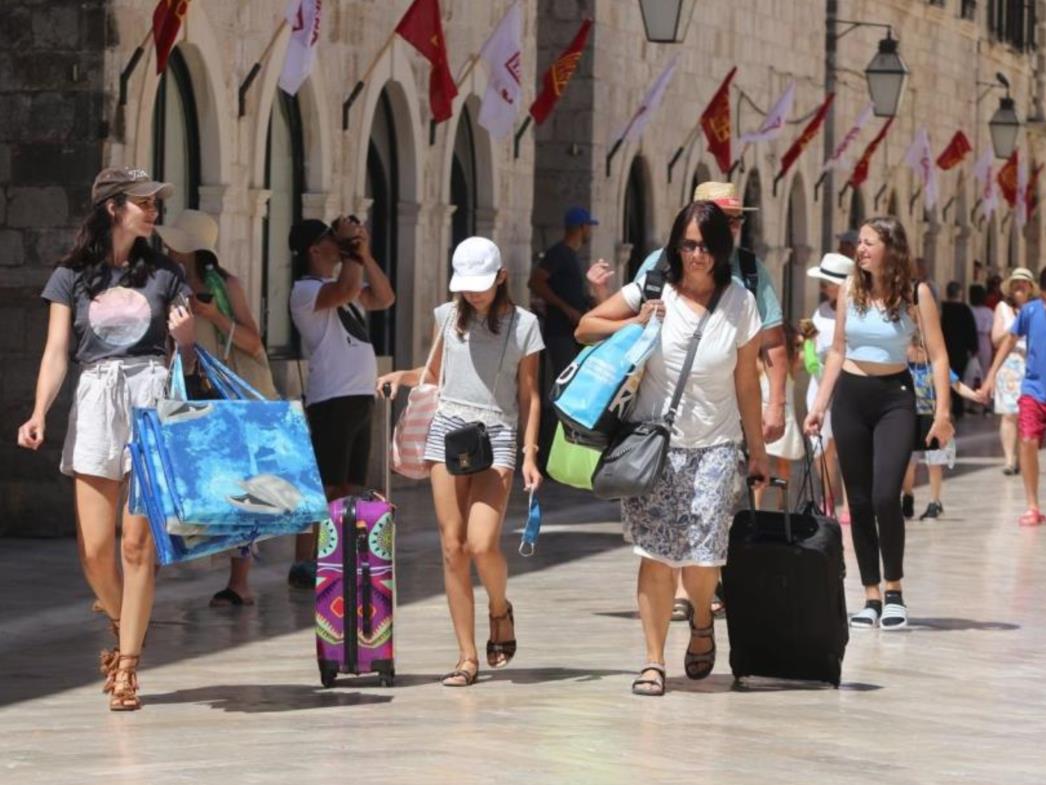 U prva dva mjeseca ove godine ostvareno 53 posto turističkog prometa 2019. godine