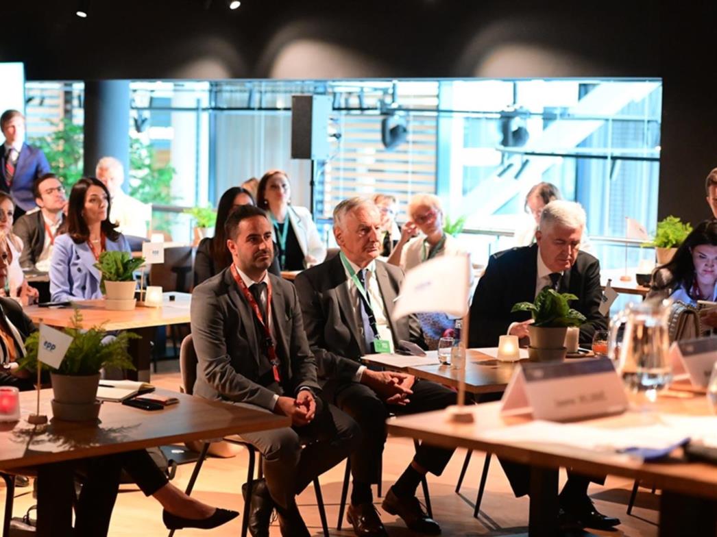 Župan Dobroslavić na kongresu Europskih pučana i konferenciji o Ukrajini u Rotterdamu