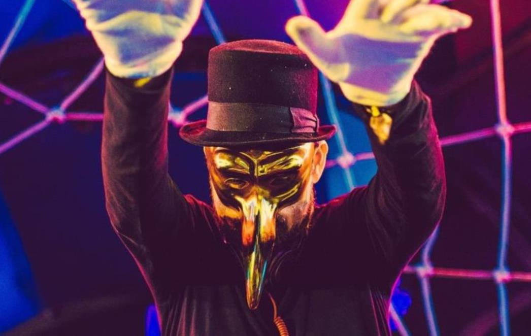 SPEKTAKL U REVELINU Stiže megapopularni DJ Claptone 