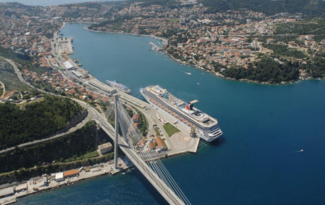 Od 1. srpnja brodska linija Gruž - hotel Lapad - Solitudo - Copacabana - Štikovica!