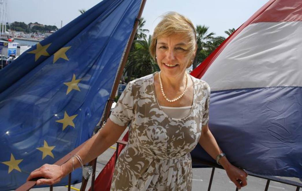 PUSIĆ SE SAMO ŠALILA:  Ne, nisam donijela projekt Pelješkog mosta, jer nije pripremljen