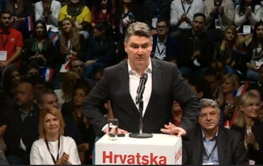 POBJEŠNJELI MILANOVIĆ: ‘Drugarice i drugovi,  za mnom!’ 