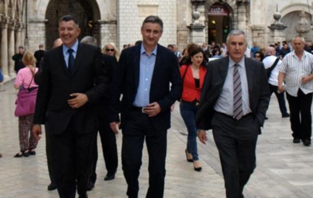 HDZ-OV SKUP U DUBROVNIKU: Karamarko podržao Andrića (FOTO)