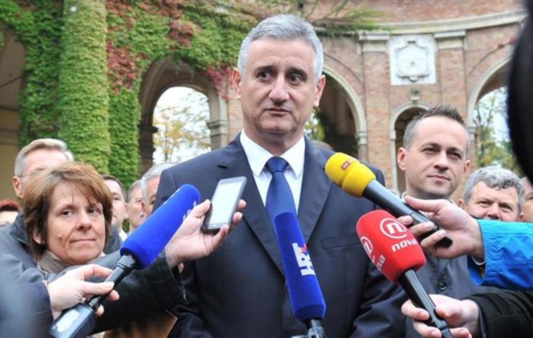 Evo kako je Karamarko odgovorio na Milanovićevu poruku  o očinskoj ulozi
