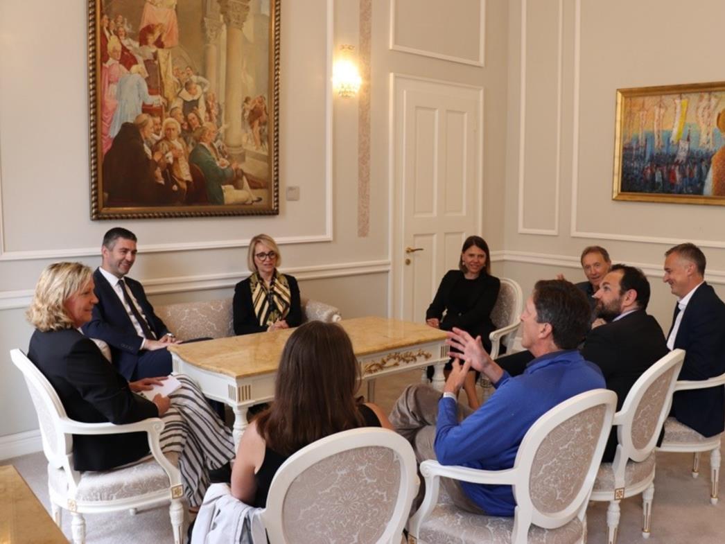 Delegacija grada prijatelja Montereyja kod gradonačelnika Frankovića