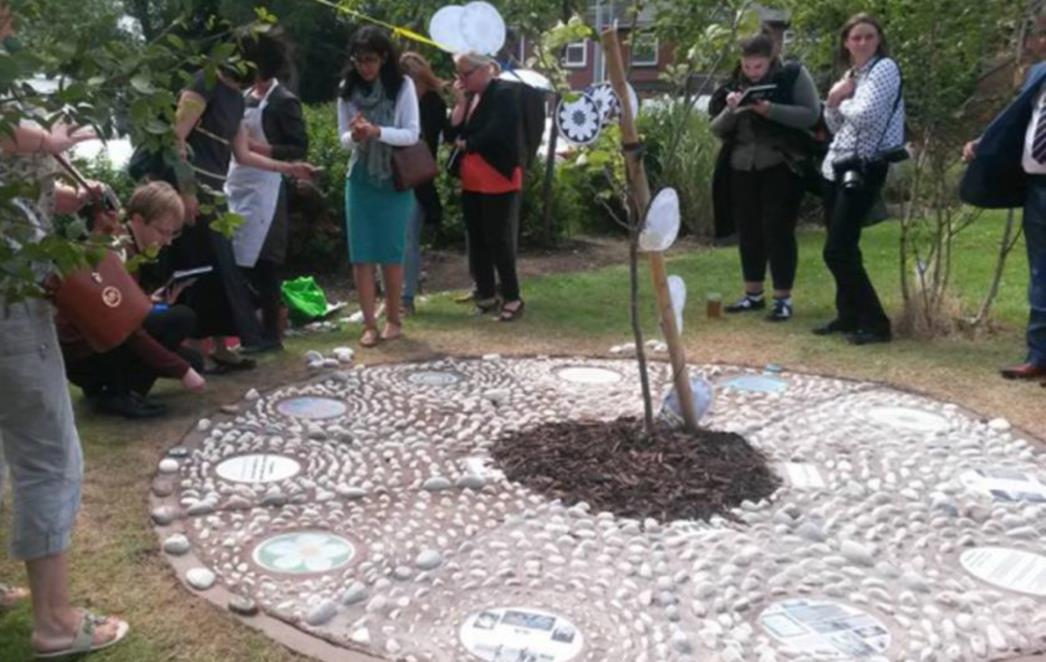 U Engleskoj otvoren spomenik stradalima kobnih 90-ih u Srebrenici